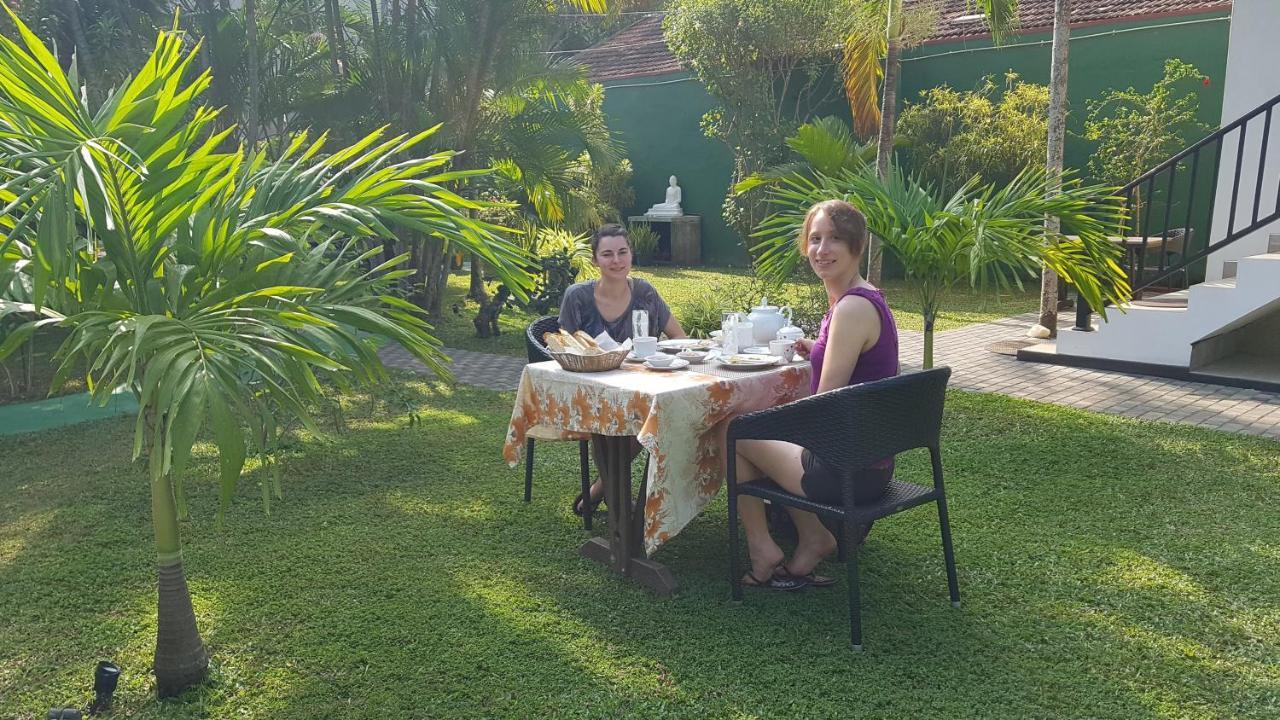 Lioni Holidays Villa Negombo Luaran gambar