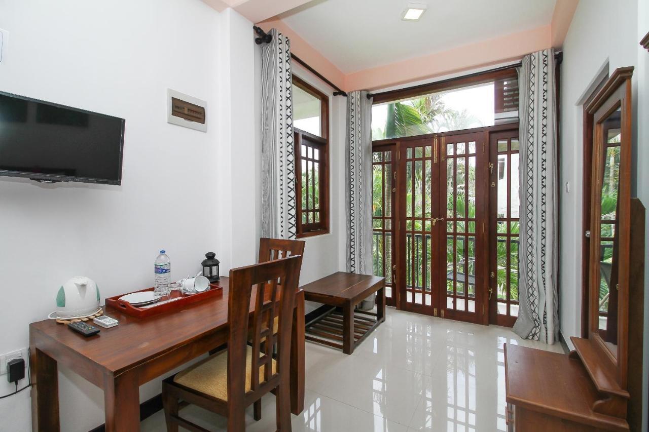 Lioni Holidays Villa Negombo Luaran gambar